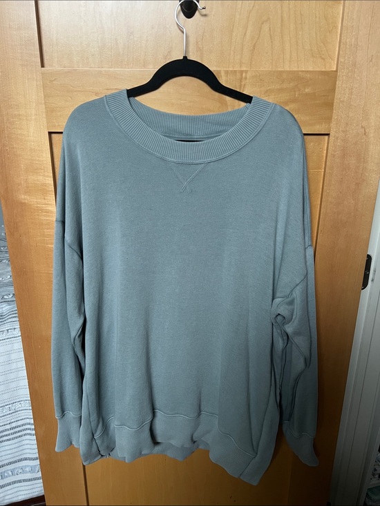 aerie Tops - aerie Crewneck Sweatshirt in Dusty Blue
